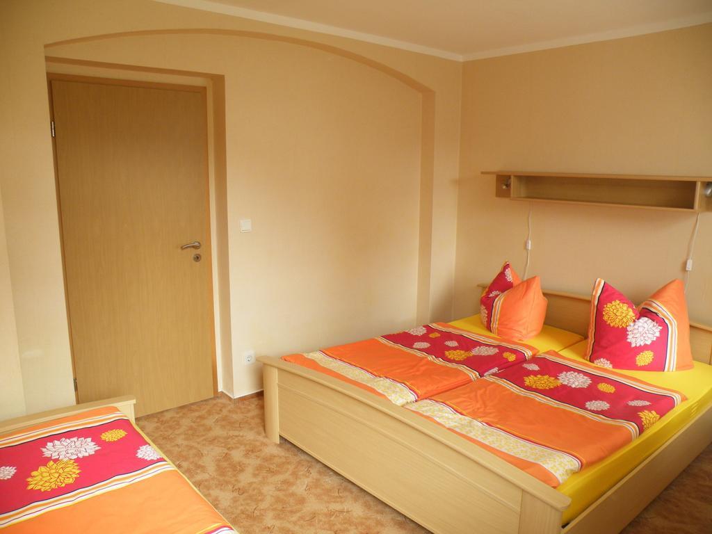 ゼーブニッツ Am Lindenbaum Bed & Breakfast 部屋 写真